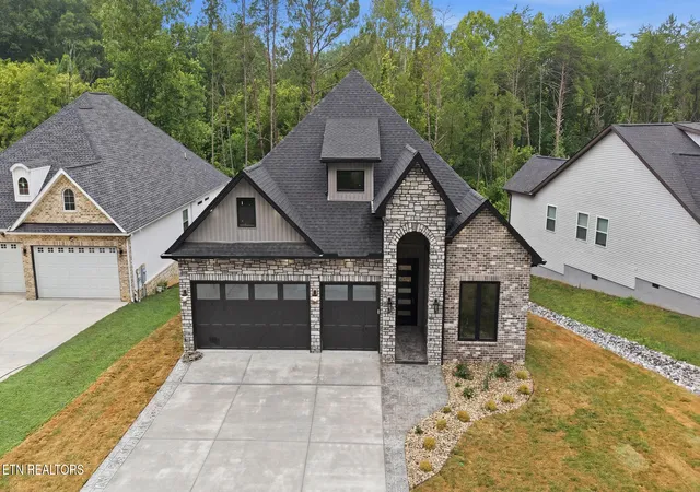 Homes for sale in Loudon, TN | 106 Elohi Ln, Loudon, TN 37774 | MLS# 1347640