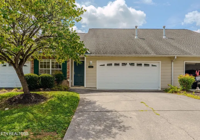 Condo for sale at 6344 Love Song Ln, Knoxville, TN 37914 | MLS# 1347832