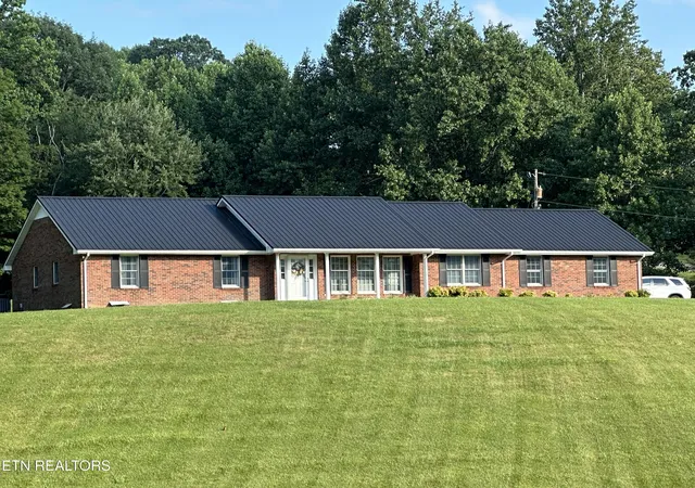 Homes for sale in Rose Hill, VA | 5064 Dr Thomas Walker Rd, Rose Hill, VA 24281 | MLS# 1347676