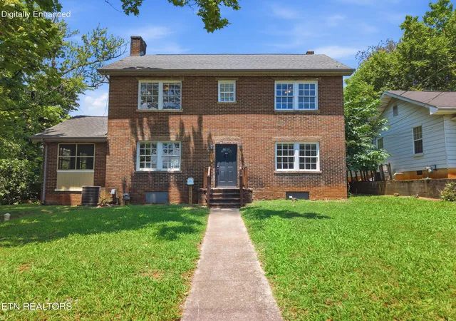 Photo 2 of Single family home for sale at 1243 Exeter Ave, Knoxville, TN 37921 | MLS# 1347654 | Listing updated on 2026-09-01