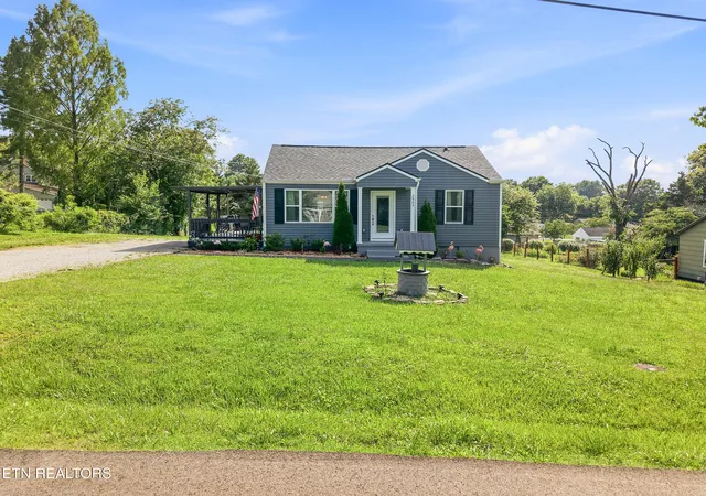 Homes for sale in Knoxville, TN | 2905 Atoka Ln, Knoxville, TN 37917 | MLS# 1347723