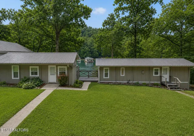 1st image of 810 Indian River Boat Dock Rd, Jacksboro, TN 37757 | MLS# 1347673