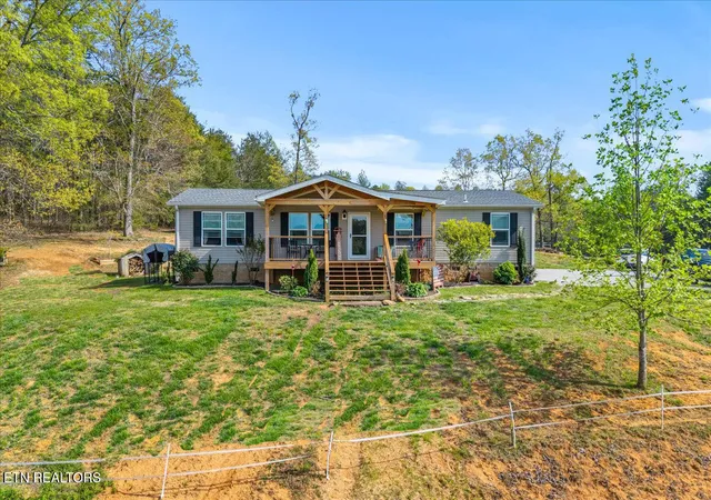 Homes for sale in Madisonville, TN | 217 Countryside Lane, Madisonville, TN 37354 | MLS# 1347671