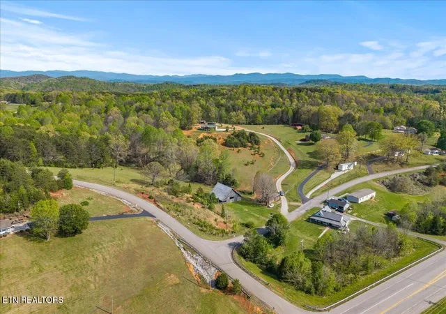 Homes for sale in Madisonville, TN | 217 Countryside Lane, Madisonville, TN 37354 | MLS# 1347671