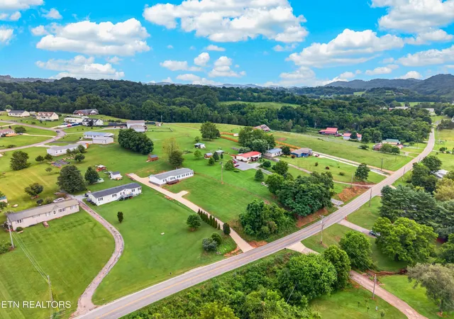Homes for sale in Church Hill, TN | 4161 Carters Valley Rd, Church Hill, TN 37642 | MLS# 1347677