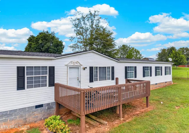 Homes for sale in Church Hill, TN | 4161 Carters Valley Rd, Church Hill, TN 37642 | MLS# 1347677