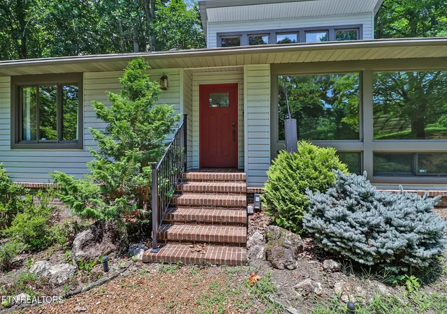 2nd image of 222 Foxfire Ln, Kingston, TN 37763 | MLS# 1347717