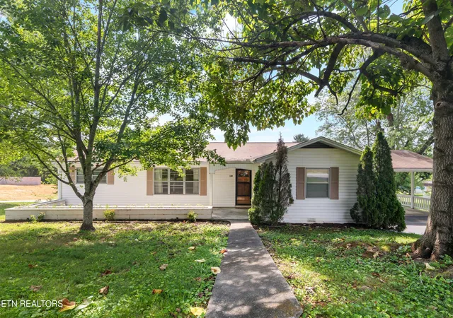 1st image of 149 Holbrook Ave, Lenoir City, TN 37771 | MLS# 1348114