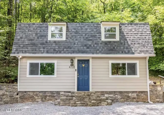 2nd image of 4705 Nebo Rd, Walland, TN 37886 | MLS# 1347775