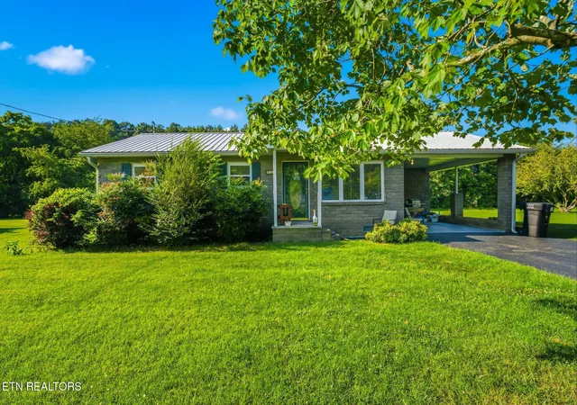 Photo 1 of Single family home for sale at 912 Bud Ln, Pigeon Forge, TN 37863 | MLS# 1347806 | Listing updated on 2026-09-11