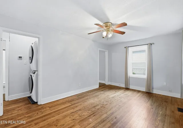 2nd image of 2123 Belvoir Ave, Knoxville, TN 37917 | MLS# 1347951