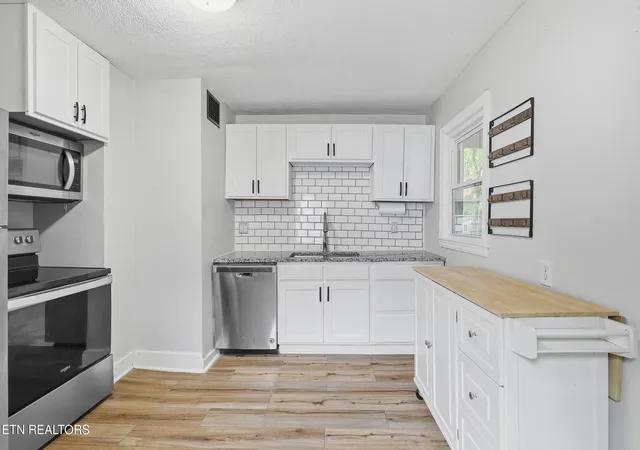 5th image of 2123 Belvoir Ave, Knoxville, TN 37917 | MLS# 1347951