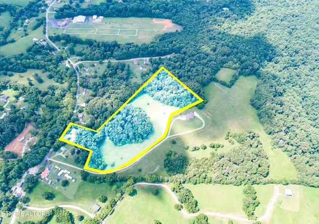 Homes for sale in Mascot, TN | 2518 Roseberry Rd, Mascot, TN 37806 | MLS# 1347789