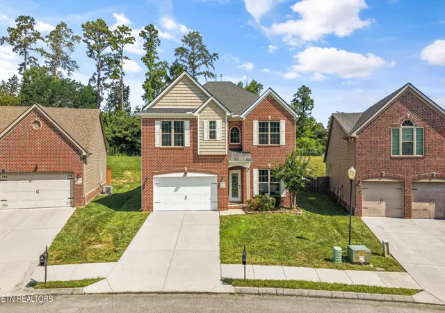 Photo 2 of Single family home for sale at 12728 Sailpointe Ln, Knoxville, TN 37922 | MLS# 1347825 | Listing updated on 2026-09-17