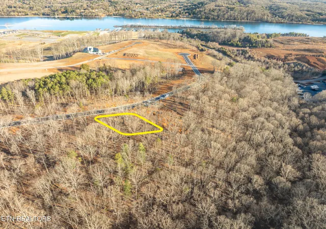 2nd image of 122 Fawn Ct, Loudon, TN 37774 | MLS# 1347786