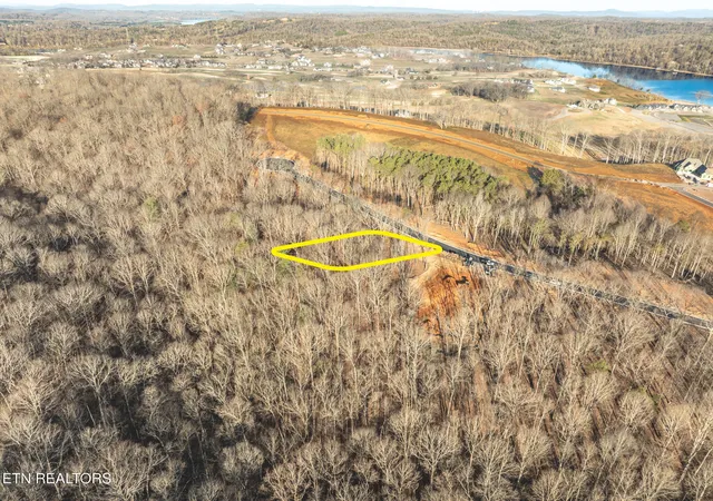 Photo 3 of Land for sale at 122 Fawn Ct, Loudon, TN 37774 | MLS# 1347786 | Listing updated on 2026-07-10