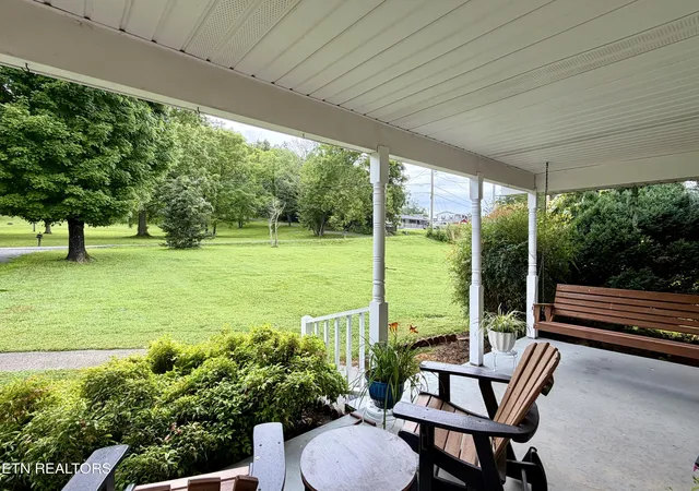 3rd image of 371 Pinecrest Rd, Jacksboro, TN 37757 | MLS# 1347824