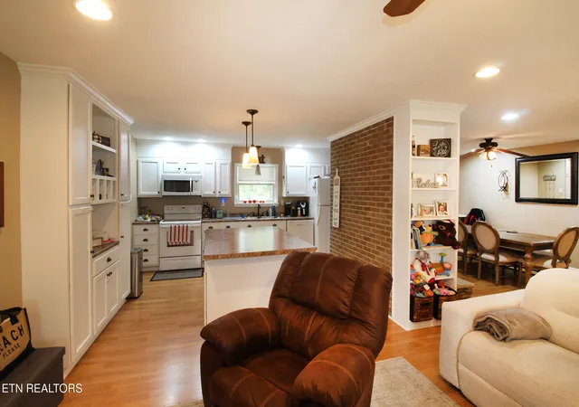 5th image of 6613 Hummer Ln, Knoxville, TN 37912 | MLS# 1348192