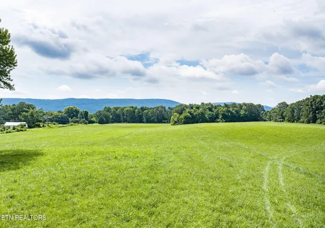 2nd image of 6388 Chestnut Hill Rd, Crossville, TN 38571 | MLS# 1347912