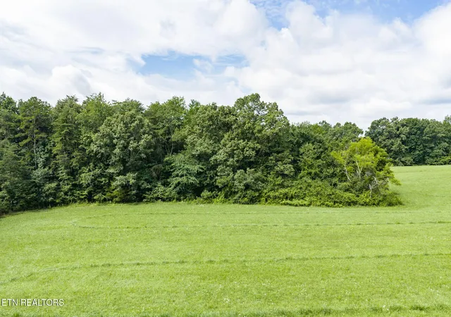 4th image of 6388 Chestnut Hill Rd, Crossville, TN 38571 | MLS# 1347912