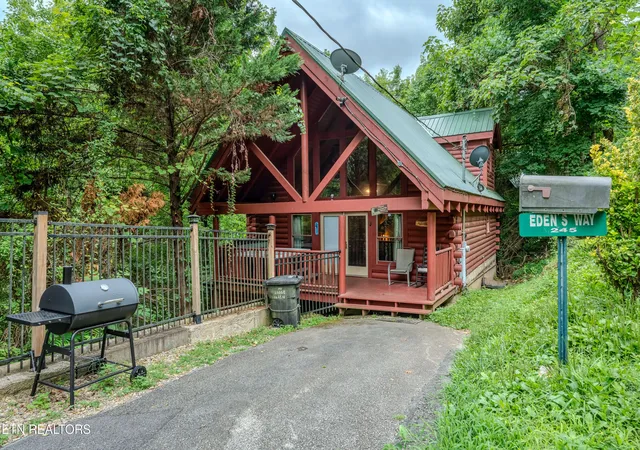 Photo 1 of Single family home for sale at 245 Edens Way, Sevierville, TN 37876 | MLS# 1347950 | Listing updated on 2026-10-14