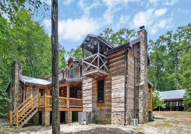 3rd image of 560 Ridgetop, Jamestown, TN 38556 | MLS# 1348013