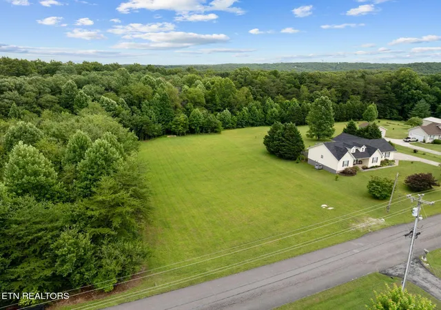 Photo 2 of Sale Pending at Sunset Ridge Dr, Crossville, TN 38571 | MLS# 1347947 | Listing updated on 2026-09-04