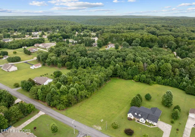 Photo 4 of Sale Pending at Sunset Ridge Dr, Crossville, TN 38571 | MLS# 1347947 | Listing updated on 2026-09-04