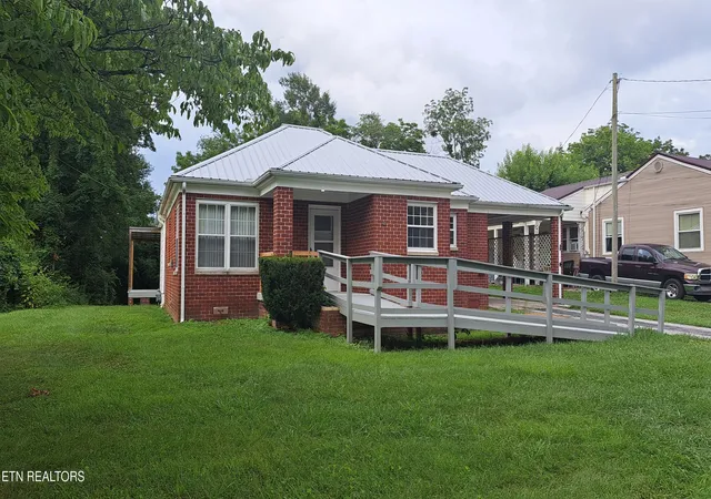 1st image of 59 Brown Ave, Crossville, TN 38555 | MLS# 1347970