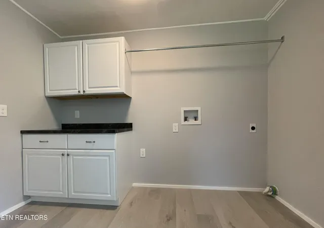 3rd image of 104 Vista Rd, Oak Ridge, TN 37830 | MLS# 1348076