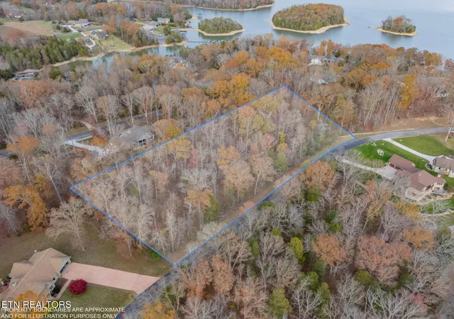Photo 1 of Sale Pending at 212 E Shore Dr, Rockwood, TN 37854 | MLS# 1348060 | Listing updated on 2026-09-18