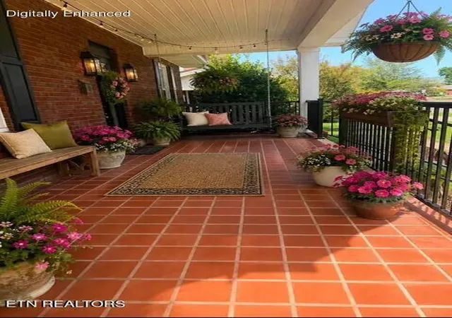 Photo 4 of Single family home for sale at 2909 W Cumberland Ave, Middlesboro, KY 40965 | MLS# 1348099 | Listing updated on 2026-08-24