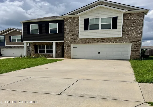 Photo 1 of Sale Pending at 4431 Judith Fox Ln, Knoxville, TN 37938 | MLS# 1348074 | Listing updated on 2026-09-15