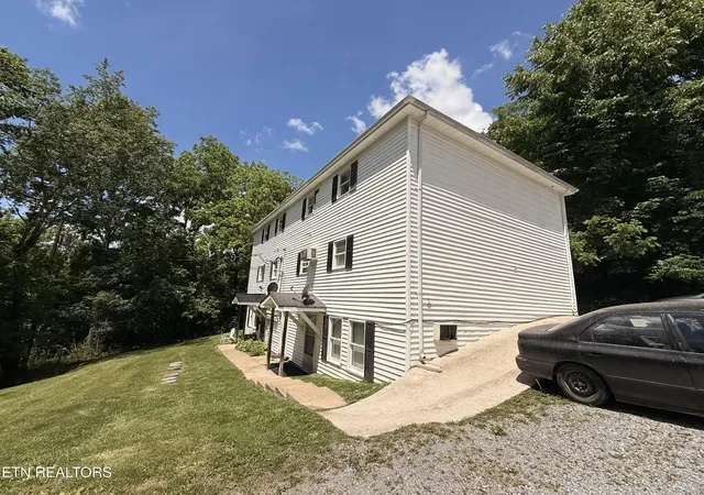 Homes for sale in Pennington Gap, VA | 166 Warner Myers Rd, Pennington Gap, VA 24277 | MLS# 1348143