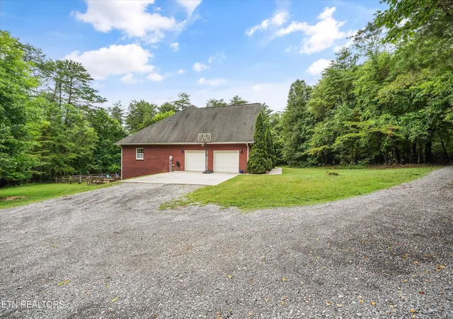 Homes for sale in Louisville, TN | 3727 Fox Creek Rd, Louisville, TN 37777 | MLS# 1348218