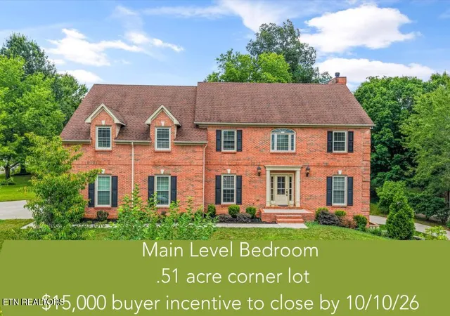 Photo 1 of Sale Pending at 716 Bridgeport Dr, Farragut, TN 37934 | MLS# 1348762 | Listing updated on 2026-09-10