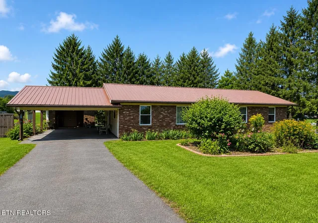 1st image of 142 Dover Ave, Harrogate, TN 37752 | MLS# 1348691