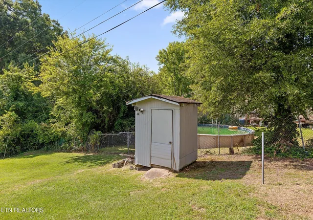 Photo 30 of Single family home for sale at 2900 Siener Ln, Chattanooga, TN 37411 | MLS# 1353316 | Listing updated on 2026-08-27