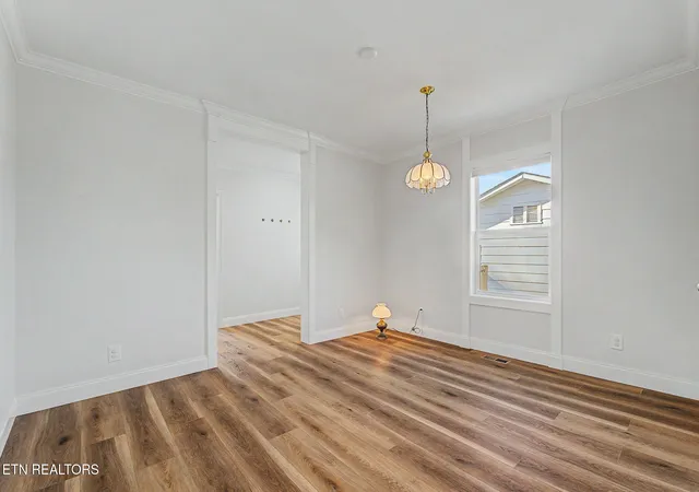 Photo 3 of Single family home for sale at 1810 Reynolds St, Knoxville, TN 37921 | MLS# 1351036 | Listing updated on 2026-09-18