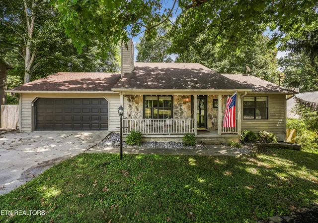 Photo 1 of Sale Pending at 7316 Foxlair Rd, Knoxville, TN 37918 | MLS# 1352860 | Listing updated on 2026-09-13