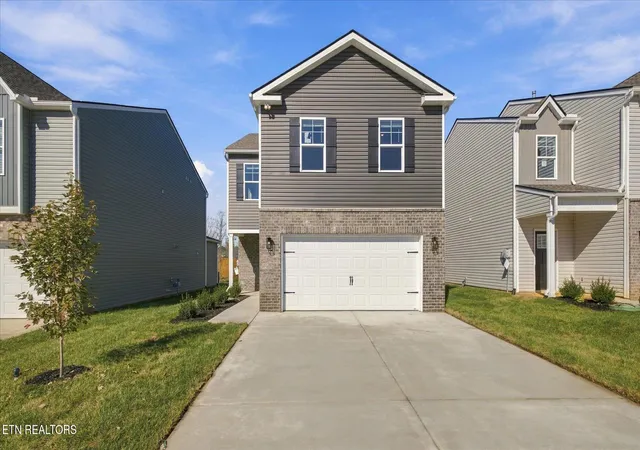 Photo 1 of Sale Pending at 3117 Della Margaret St, Knoxville, TN 37920 | MLS# 1350670 | Listing updated on 2026-10-28