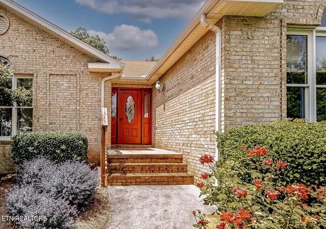 Photo 3 of Single family home for sale at 1211 Rockley Rd, Knoxville, TN 37932 | MLS# 1352852 | Listing updated on 2026-09-06