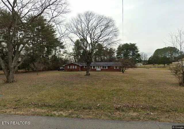 Photo 1 of Sale Pending at 201 Admiral Rd, Knoxville, TN 37934 | MLS# 1352958 | Listing updated on 2026-08-24