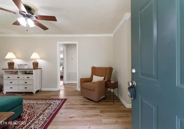 Photo 4 of Single family home for sale at 617 Hillside Rd, Rockwood, TN 37854 | MLS# 1351339 | Listing updated on 2026-10-08