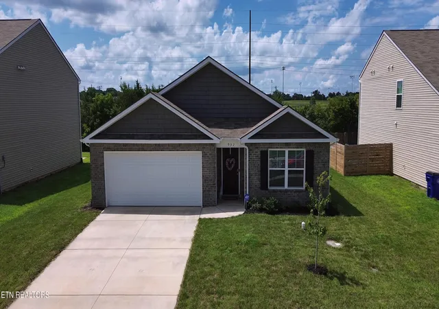 1st image of 932 Blue Jay Wy, Morristown, TN 37813 | MLS# 1351357