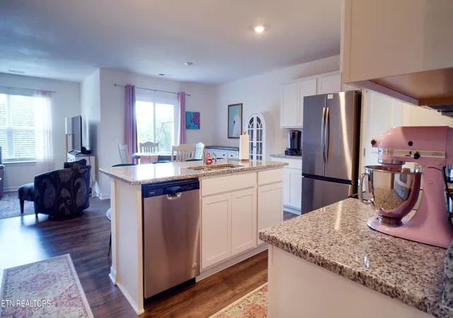 Photo 3 of Sale Pending at 932 Blue Jay Way, Morristown, TN 37813 | MLS# 1351357 | Listing updated on 2026-10-03
