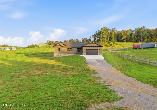 Photo 4 of Single family home for sale at 1328 Marble Hl Rd, Friendsville, TN 37737 | MLS# 1353765 | Listing updated on 2026-09-13