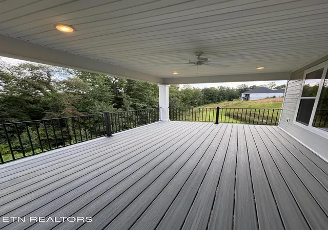 12th image of 219 Bittersweet Ln, Lenoir City, TN 37771 | MLS# 1352204