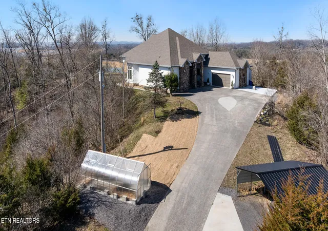 59th image of 3467 Caywood Rd, Dandridge, TN 37725 | MLS# 1352685