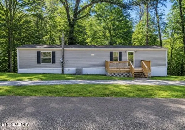 Single family home for sale at 247 Towee Falls Rd, Tellico Plains, TN 37385 | MLS# 1352990
